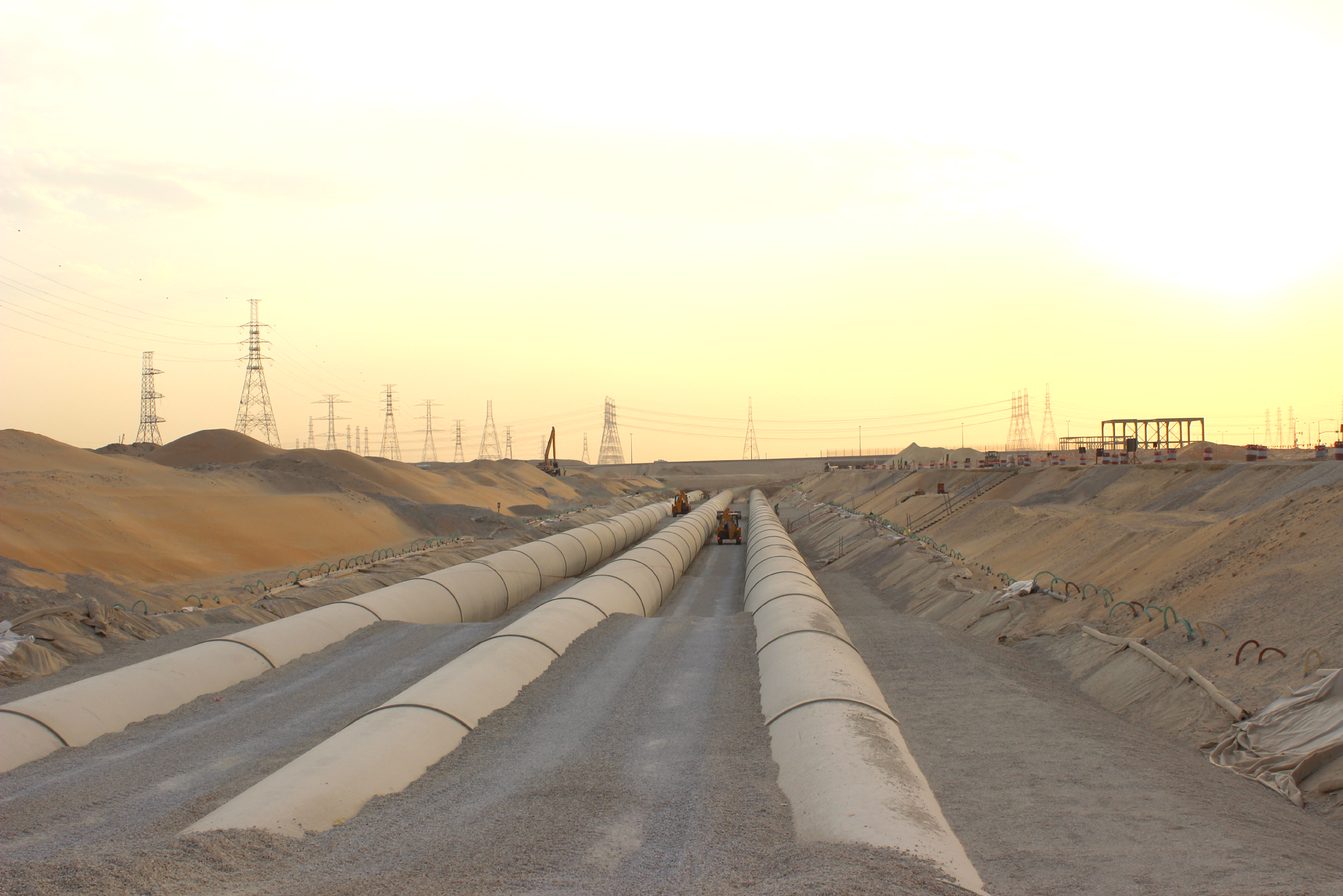 沙特阿拉伯朱拜勒海水冷却取水管线市政工程.JPG