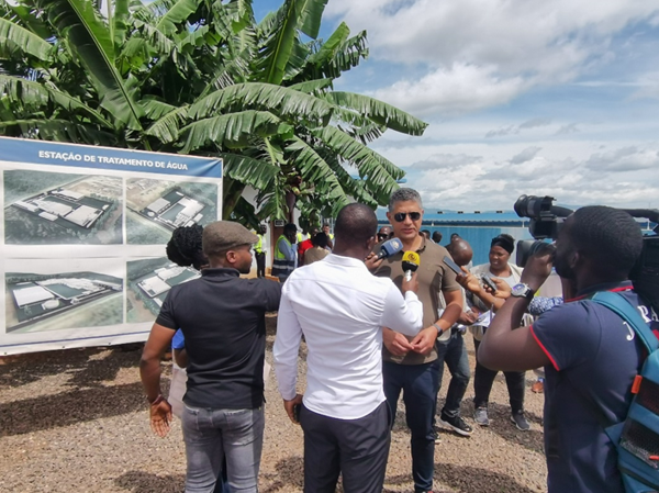 安哥拉能源水电部部长考察公司在建项目